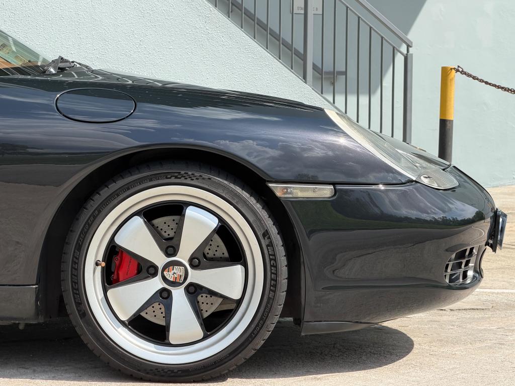 Porsche 911 C4 Coupe Tip Millennium Edition, picture 6