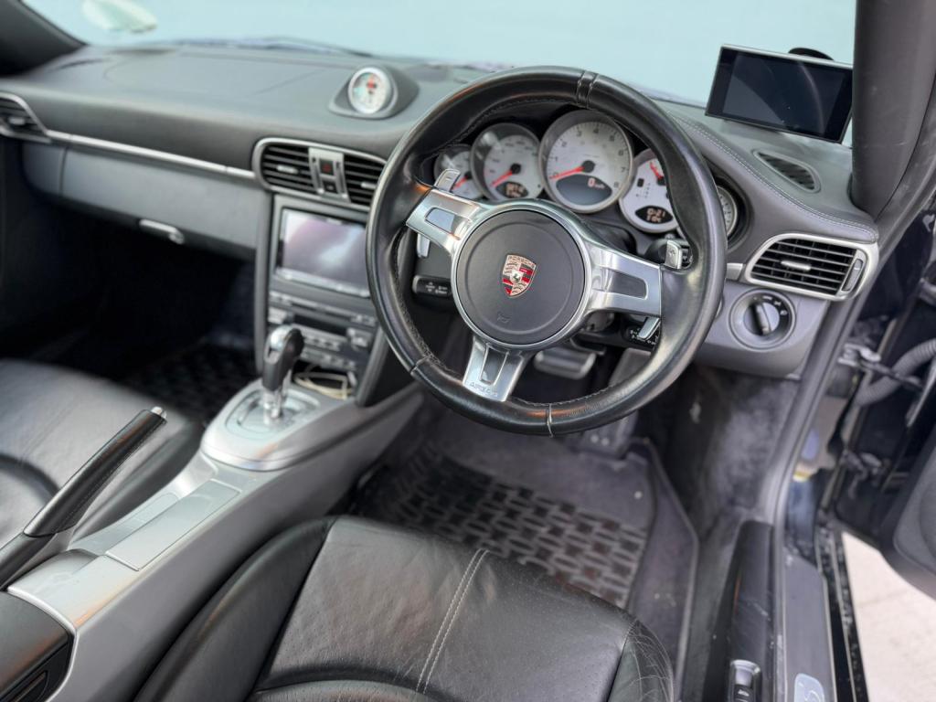 Porsche 911 Carrera 4S Coupe 3.8A PDK, picture 6