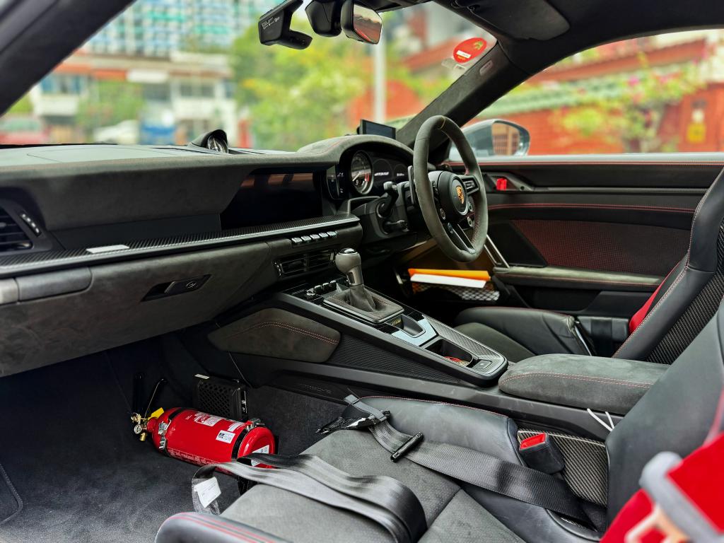 Porsche 911 GT3 RS Weissach, picture 8