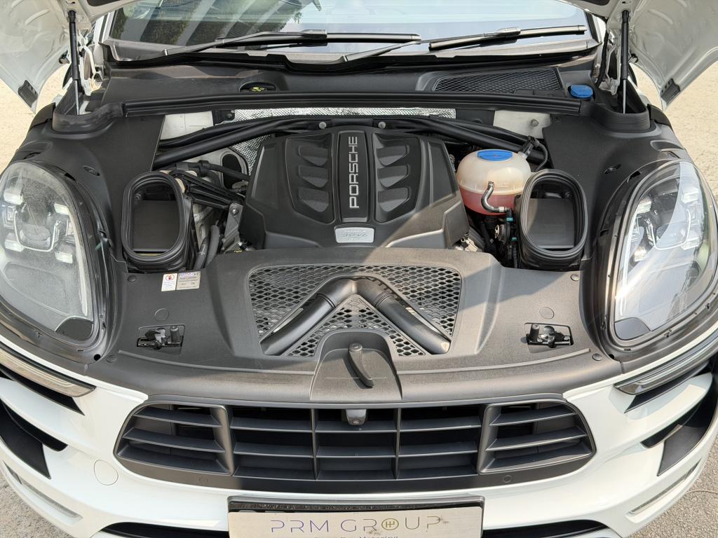Porsche Macan GTS 3.0A PDK Panoramic Roof, picture 5